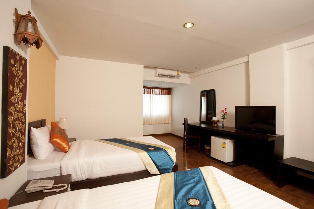 Bua Raya Hotel Τσιάνγκ Μάι Εξωτερικό φωτογραφία