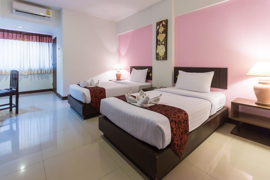 Bua Raya Hotel Τσιάνγκ Μάι Εξωτερικό φωτογραφία