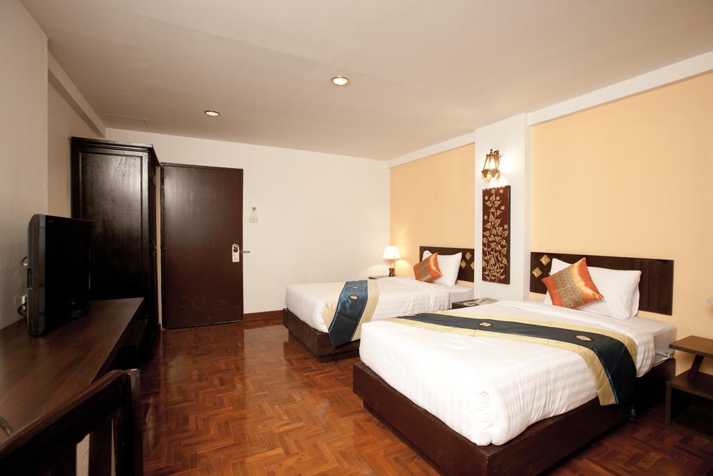 Bua Raya Hotel Τσιάνγκ Μάι Εξωτερικό φωτογραφία