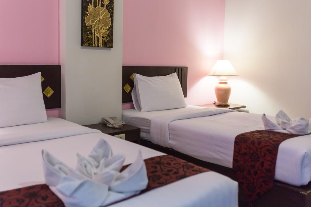 Bua Raya Hotel Τσιάνγκ Μάι Εξωτερικό φωτογραφία