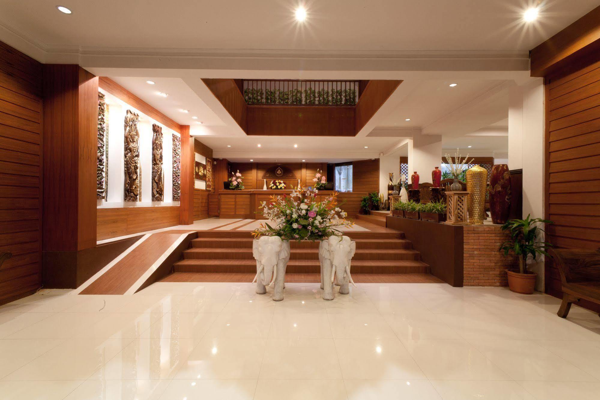 Bua Raya Hotel Τσιάνγκ Μάι Εξωτερικό φωτογραφία