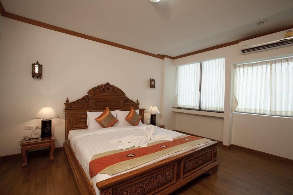 Bua Raya Hotel Τσιάνγκ Μάι Εξωτερικό φωτογραφία