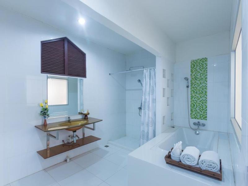 Bua Raya Hotel Τσιάνγκ Μάι Εξωτερικό φωτογραφία
