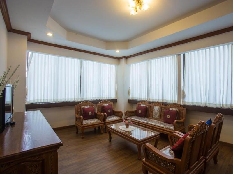 Bua Raya Hotel Τσιάνγκ Μάι Εξωτερικό φωτογραφία