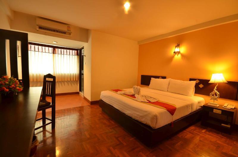 Bua Raya Hotel Τσιάνγκ Μάι Εξωτερικό φωτογραφία