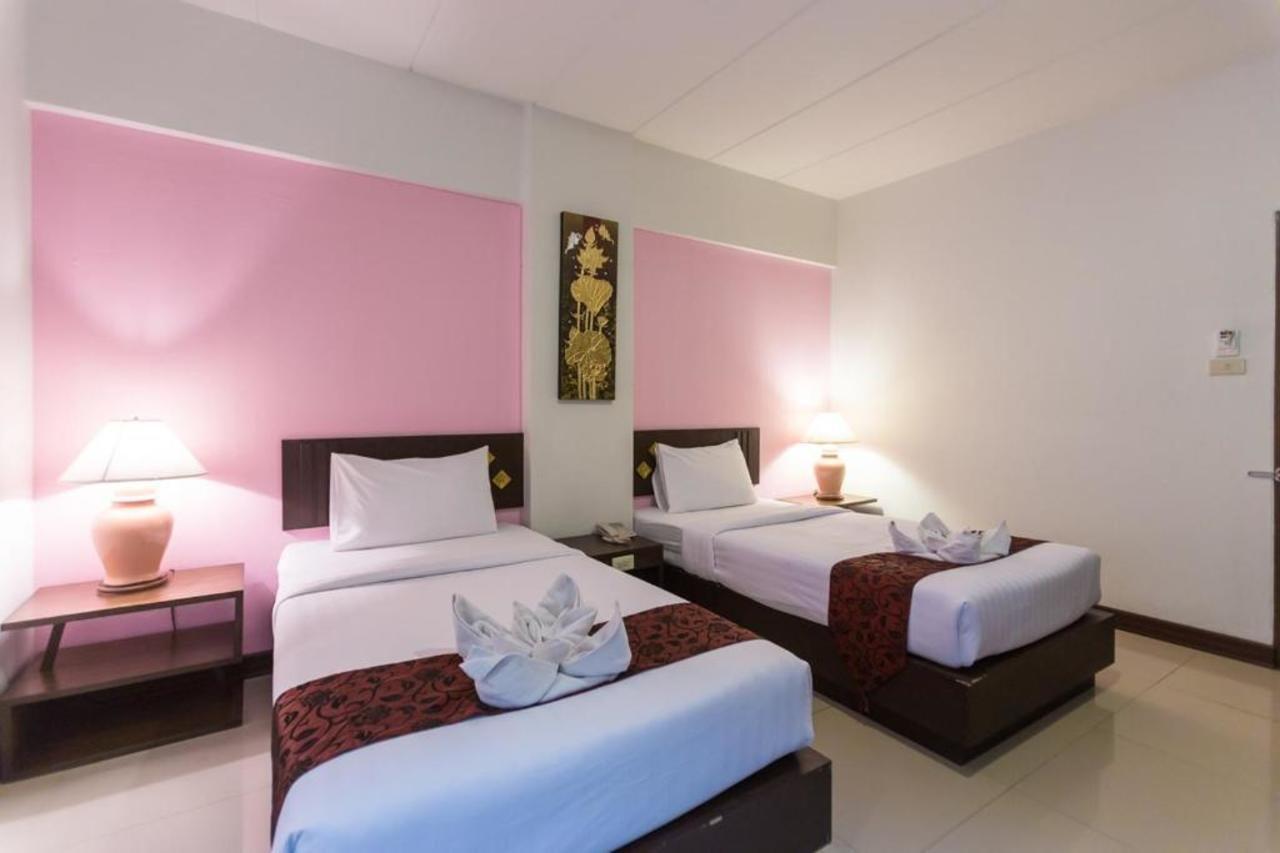 Bua Raya Hotel Τσιάνγκ Μάι Εξωτερικό φωτογραφία